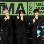[TXT] 누구집 <b>아들</b>들인지