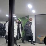 맨 앞에 있는애