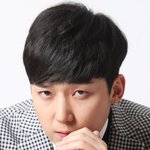 <b>윤종훈</b> 이상형인 판녀 없냐..