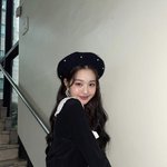 [모두드루와] 장원영 뮤뱅 의상 중 자기 취향 고르고 가