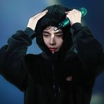 ? 방탄 뷔 이거 <b>합성</b>한거냐