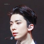 <b>기품</b>이 넘쳐흐르는 아이돌 자태