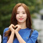 <b>조윤선</b> 전 장관을 만난 보나.jpg