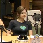 닝닝은 제니 데뷔초때랑 닮은듯