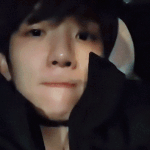 <b>백현</b>