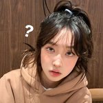[댓글부탁해] 이 분 블러셔랑 <b>립</b> 뭘가....
