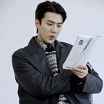 [세훈] 아기 열심히 <b>책</b>읽음