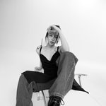 제니 <b>JENNIE</b>