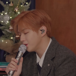 [모두드루와] 강다니엘 <b>캐롤</b>부른거 봄?