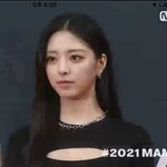 와 오늘 <b>유나</b> 개이쁜데