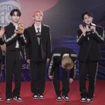 [모두드루와] 엔하이픈 제이크 <b>폴더</b>인사