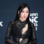 [모두드루와] 티파니 그 <b>술집</b>에서 일하는 여자 같음ㅠ