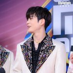 [NCT칠프] 와 금귀걸이 <b>금목걸이</b> 한거 이제 봄