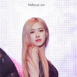 <b>차분</b>한 감성 고스란히 드러나는 미모