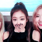 <b>JENNIE</b> 제니