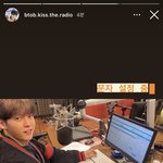 [BTOB] 문자 <b>설정</b>하다가 카메라 쳐다보는거