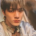 [NCT드림] 포카에서 <b>조차</b> 보이는 이남성의 복근...