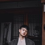 얘<b>드라</b> 프니엘 머리 겁나 길었엉