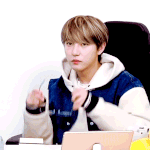 [NCT드림] <b>과잠</b> 입고 있는 거 같은데