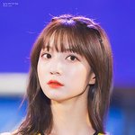 <b>시선</b>을 끄는 힘이 있는 아이돌