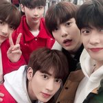 [<b>TXT</b>] 투바투 지금 숙소 생활 안해?