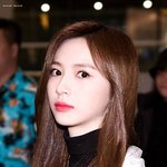 <b>멀리</b>서도 잘 보일 女돌의 이목구비