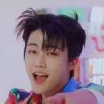[NCT드림] 나재민 이 <b>머리</b>를 어디서 봤나 했더니