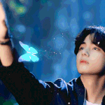 <b>김뷔</b>