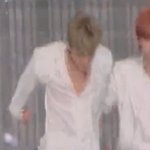 [NCT칠프] 마쿠 <b>셔츠</b> 단추 하나 터진듯