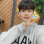 [이대휘] 브이 <b>대휘</b>