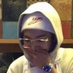 이거 송민호처럼 나왔지 않냐