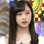 [댓글부탁해] 흰<b>마랑</b> 검마 중에 뭐가 더 얼굴 작아 보임??