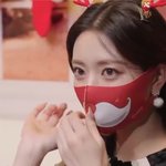 마스크써도 예쁜게 느껴지는 <b>유나</b>