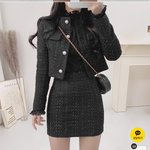 [댓글부탁해] 이런 옷 겉엔 뭐 <b>입어</b>?