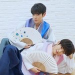 [NCT칠프] 나 지금 합류함 김밥을 어케 <b>말아</b>