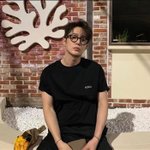 [엔터톡] <b>제노</b>…김현우 닮지않음???