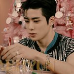 [NCT칠프] <b>이</b> <b>옷</b> 또 나옴