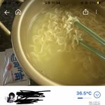 아니 당근<b>마켓</b>에 지 뿌셔뿌셔로 라면끓여먹는다고 깊티구걸하는애가있음