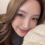 라잇썸 <b>초원</b> 메이크업 연하게 하니까 더 예쁜듯?