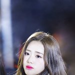 부지런히 <b>열일</b> 하는 女돌의 미모