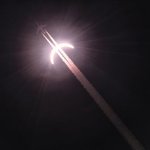 태양의 <b>안쪽</b>으로 들어가 버린 '달'
