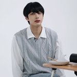새삼 채<b>형원</b> 개잘생겼다