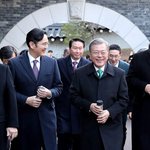 文, 이재용 등 6대 기업 총수 靑 <b>초청</b>