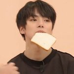 [모두드루와] 왜 내가 가진 <b>몬엑</b> 민혁 사진은 죄다 하찮지