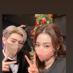 장꾸<b>즈</b> <b>말</b>도 놓더니 이제 같이 셀카도 찍네