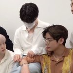 [방탄소년단] 지민이 지금 뭐하고 있냐