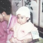 [댓글부탁해] 여<b>돌</b> 아기 때 <b>사진</b> 두고 가주라!!