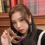 [모두드루와] 연말 분위기 낭낭한 라잇썸 <b>지안</b> 셀카