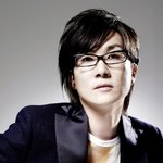 15년동안 받은 <b>종이학</b> 모아 전시한 가수