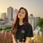 요즘 안유진 볼 때 <b>마다</b> 드는 생각